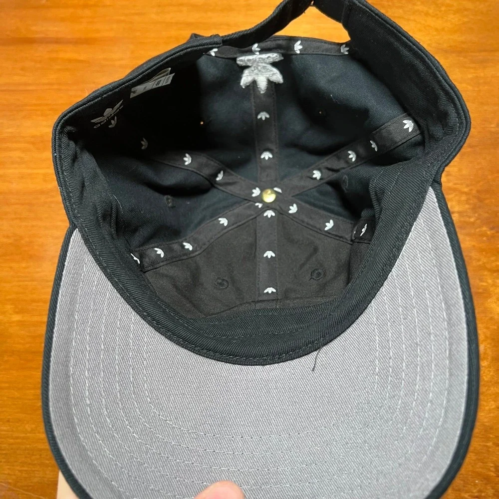 Adidas Hat Unisex OSFM Black Originals Trefoil Relaxed Strapback Cap RN90288